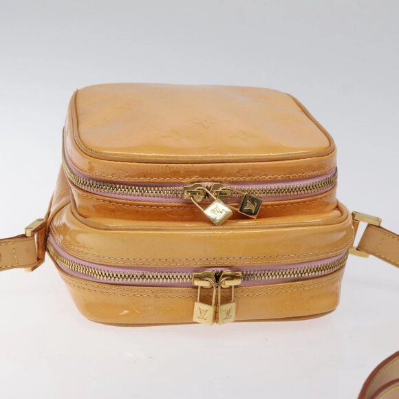 LOUIS VUITTON Monogram Vernis Wooster Bag Marshmallow Pink - Picture 6 of 15